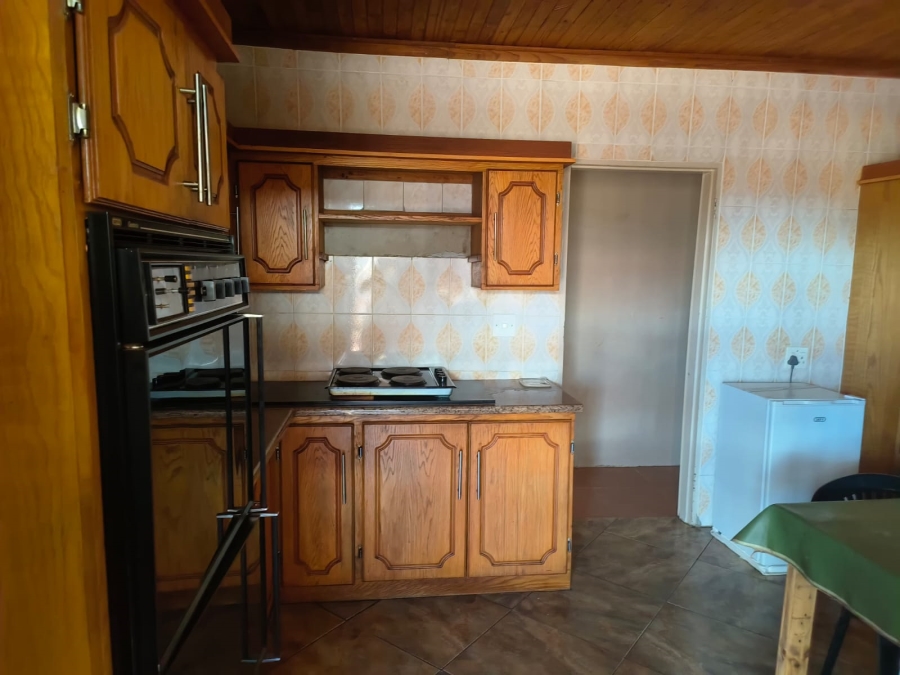 To Let 3 Bedroom Property for Rent in Jouberton North West